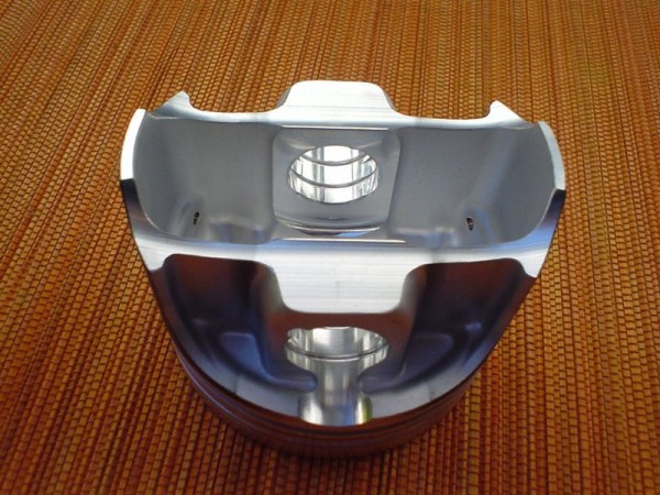 Kolben Kit Ø 82,00 VAG Audi 2.2 Ltr S2 20V 5 Zyl. ADU CR 8:1 20 mm Bolzen